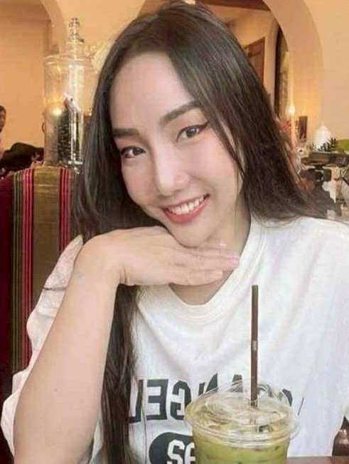 30歳代、初婚及び再婚女性を公開
