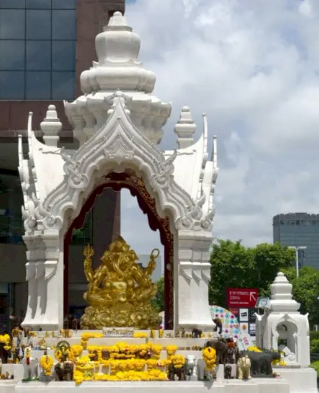 多宗教の環境は、寛容な気持ちも育まれます
2025年12月13日