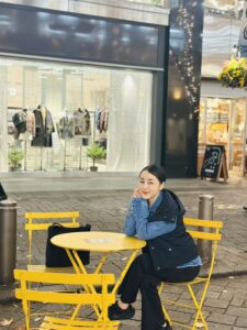 タイ女性プロフィール